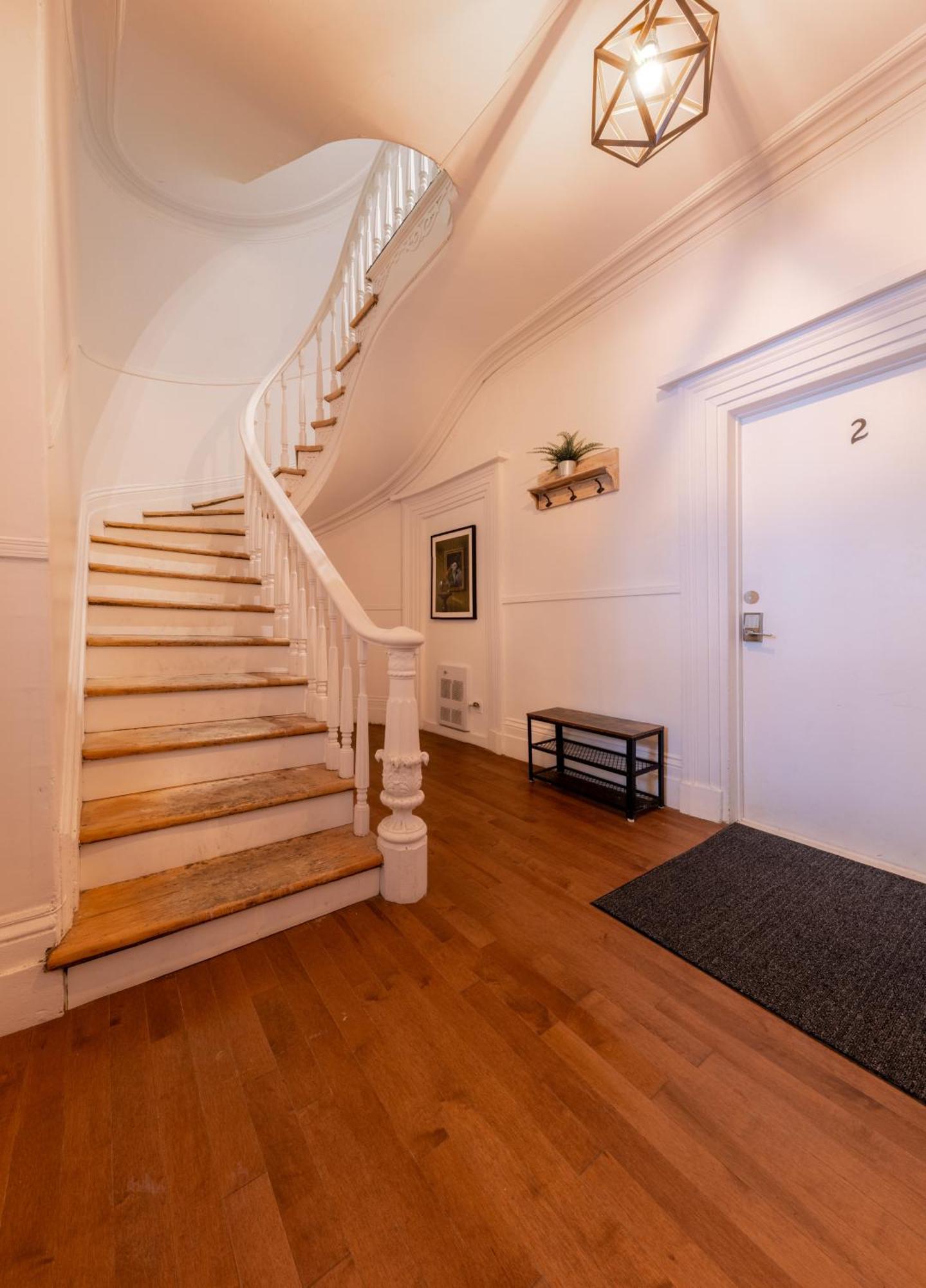 North House - Des Remparts- 2-Bed With Great Views, Terrace Apartment Quebec City Exterior photo